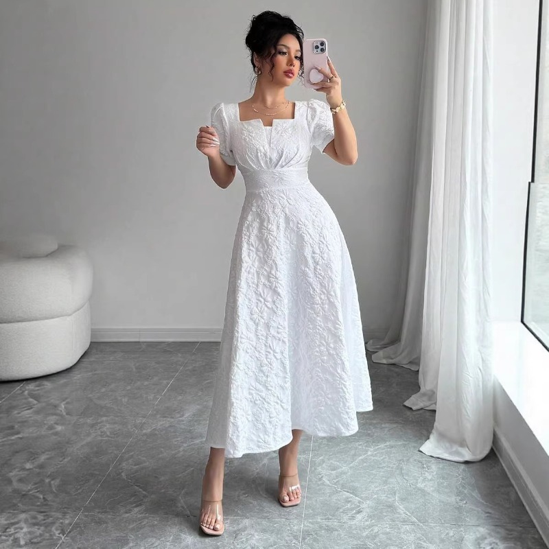 Sundress Midi Floral - فستان نسائي أبيض متوسط الطول مزين