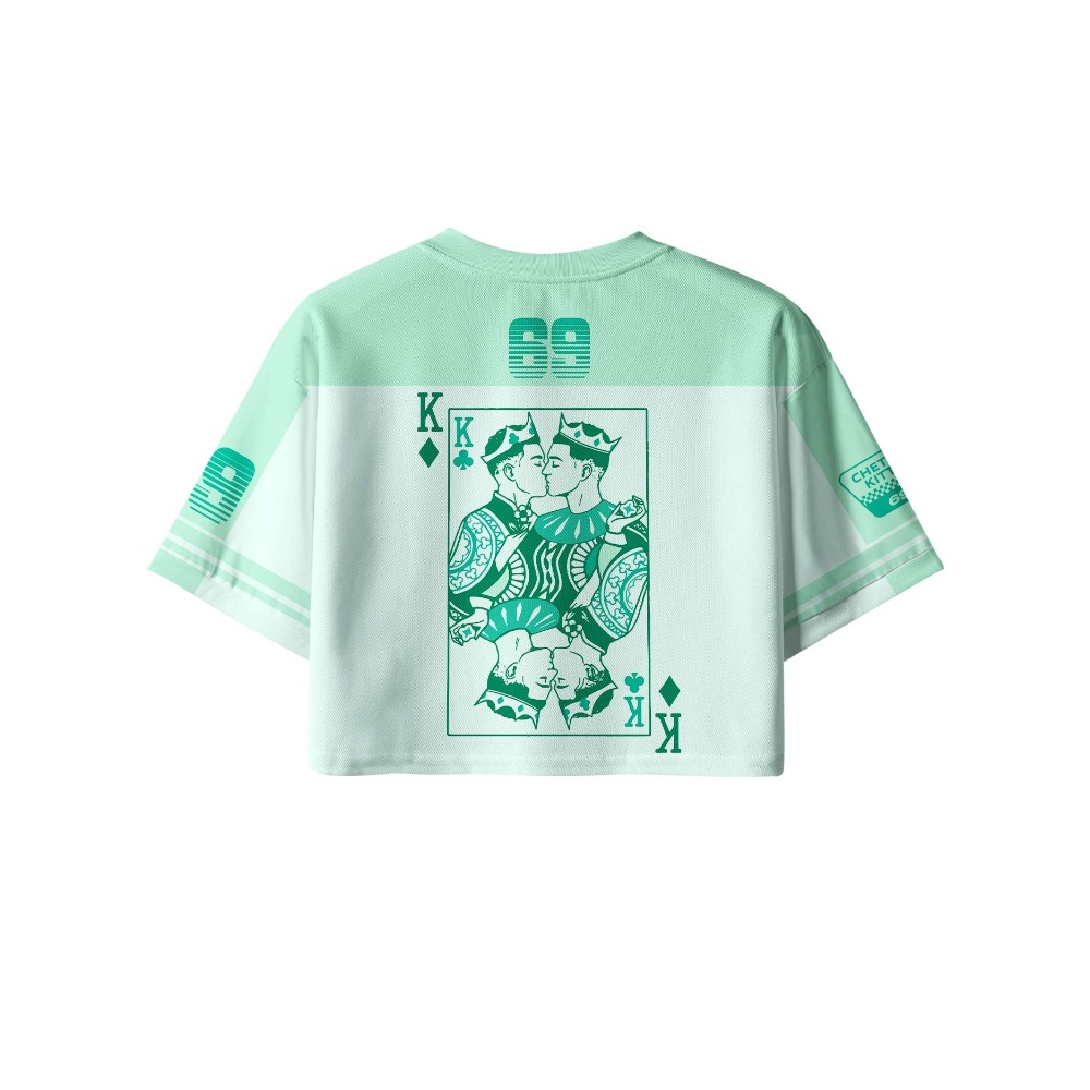 ملابس رياضية عصرية على طراز Y2 - مراجعة Yours Summer Clothing وسعره