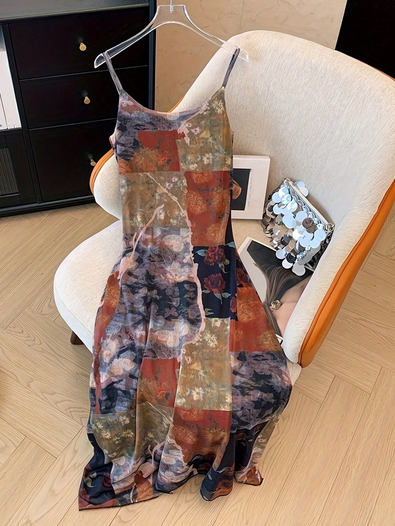 فستان نسائي صيفي بتصميم كلاسيك - مراجعة Sundress Midi Floral وسعره