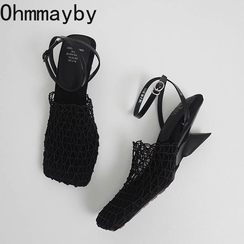 صنادل نسائية فاخرة بتصميم مفرغ - مراجعة Summer Clothing On Sale وسعره