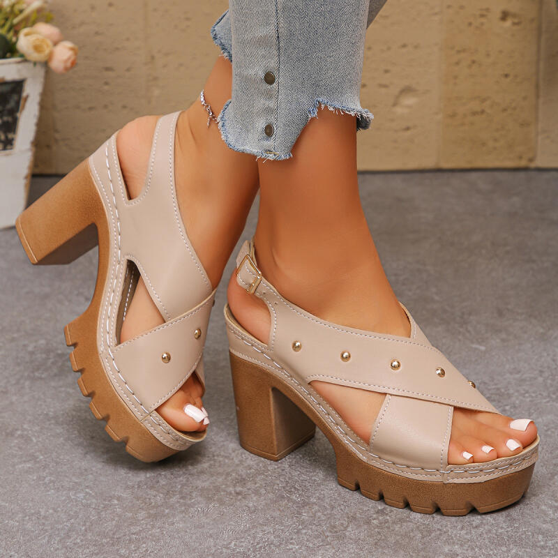 خمر سوبر عالية الكعب عبر حزام  - مراجعة Summer Clothing On Sale وسعره